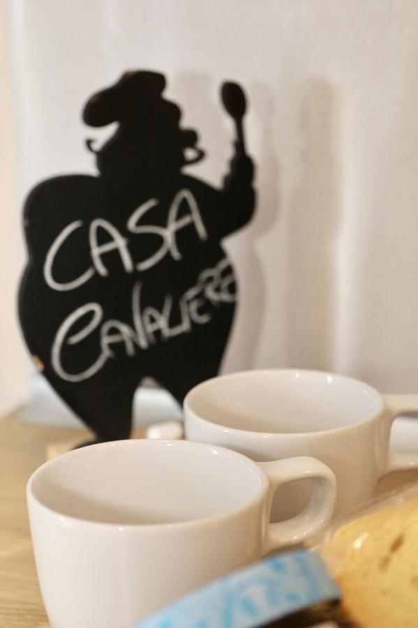 Bed and Breakfast Casa Cavaliere Nápoles Exterior foto